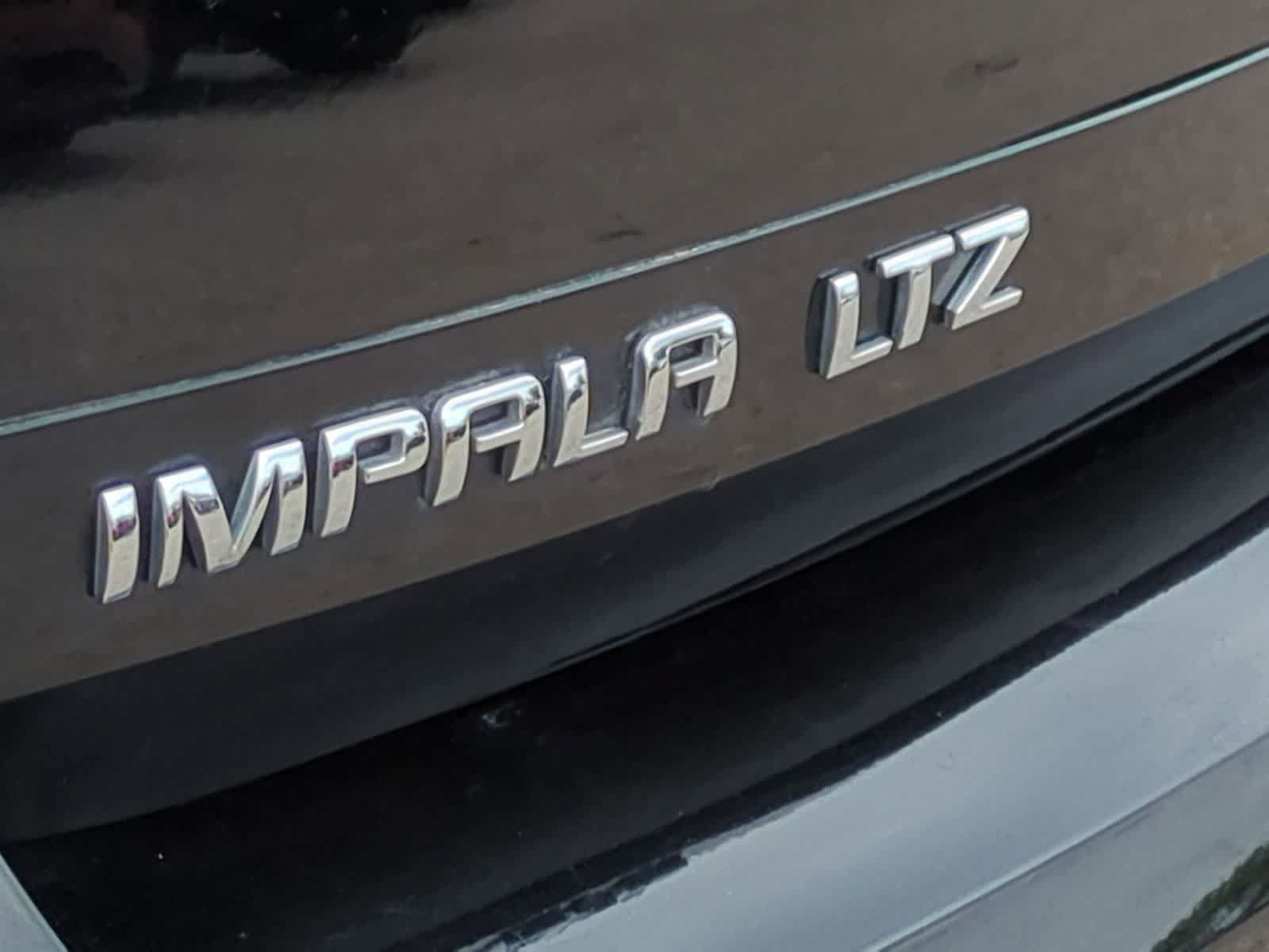 Used 2012 Chevrolet Impala LTZ FWD image 13