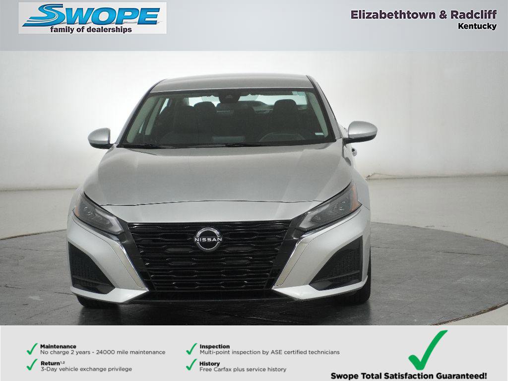 Used 2023 Nissan Altima 2.5 SV image 9