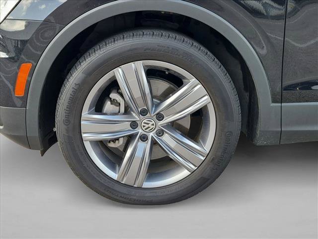 Used 2021 Volkswagen Tiguan SEL FWD image 14