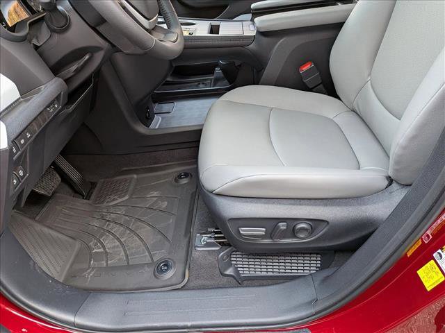 New 2026 Toyota Sienna XLE image 4