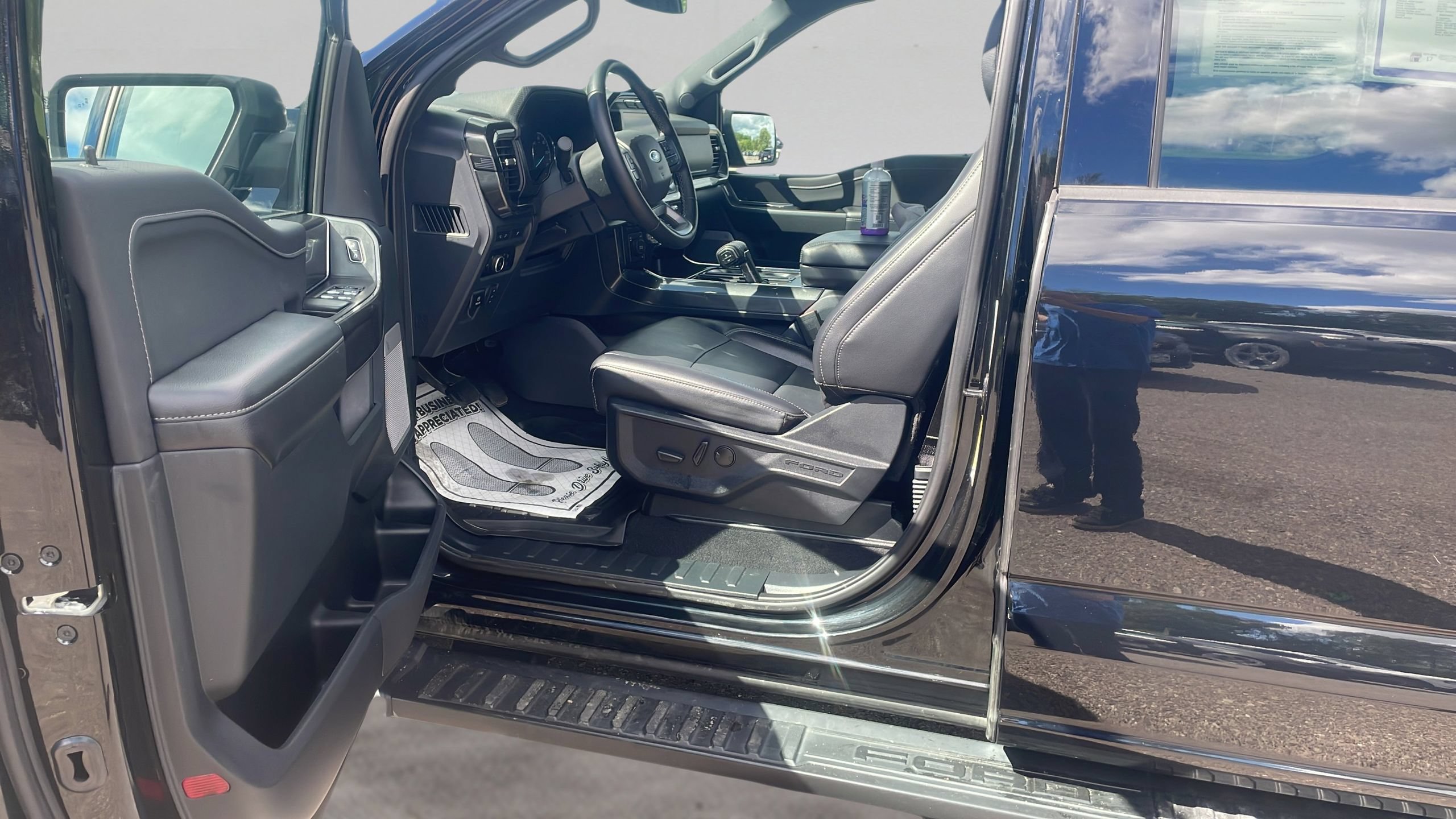 Used 2023 Ford F150 XLT w/ Equipment Group 302A High AWD/4WD image 11