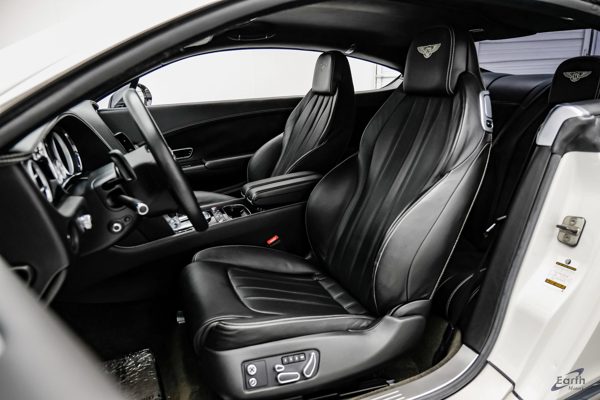 Used 2015 Bentley Continental GT V8 S AWD/4WD image 36