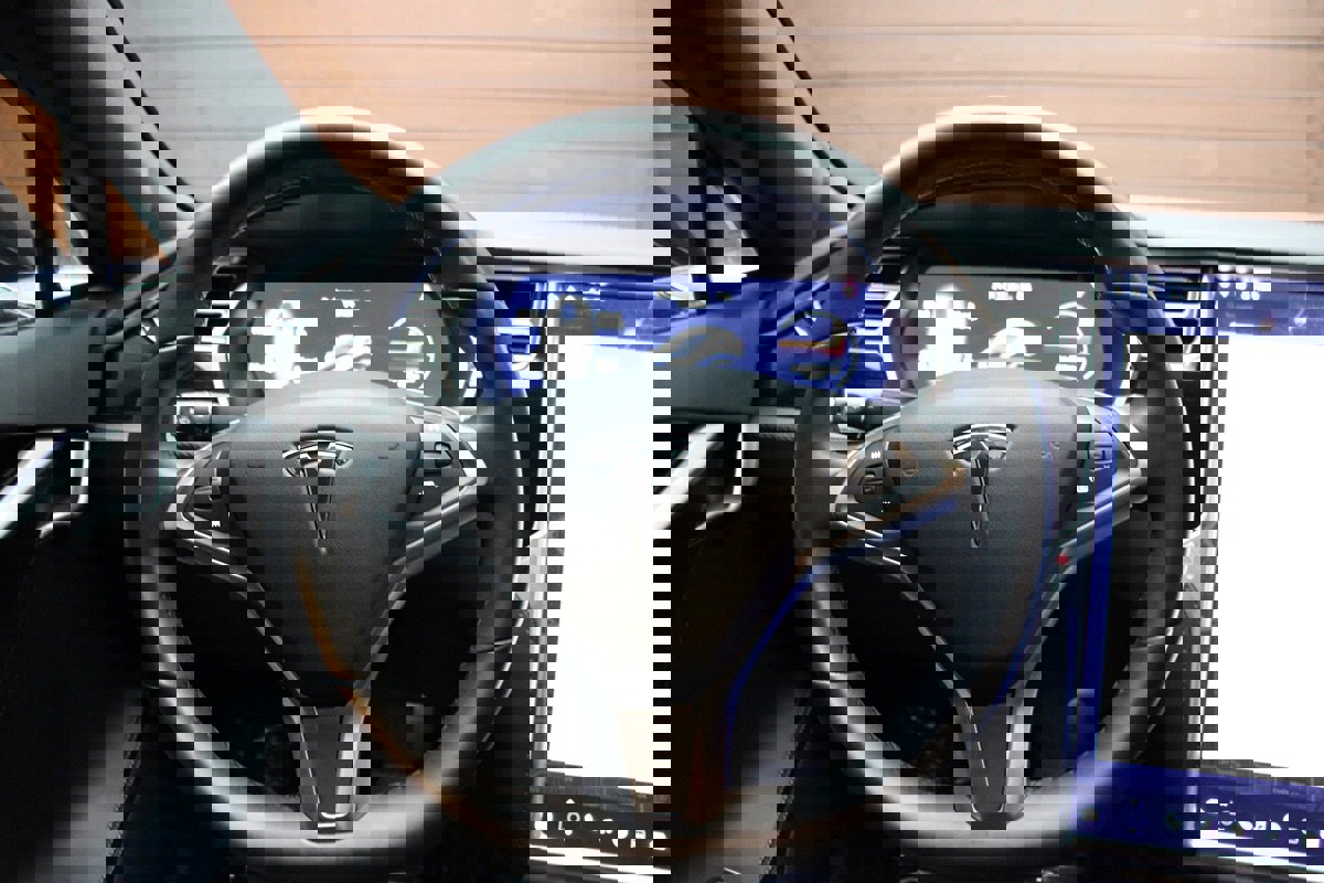 Used 2018 Tesla Model S 75D image 29