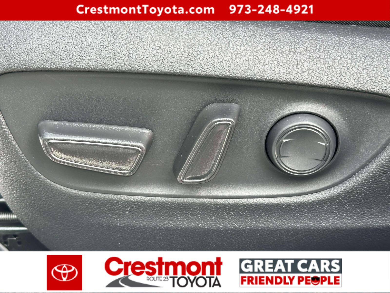Certified 2025 Toyota RAV4 XLE w/ Convenience Package AWD/4WD image 15