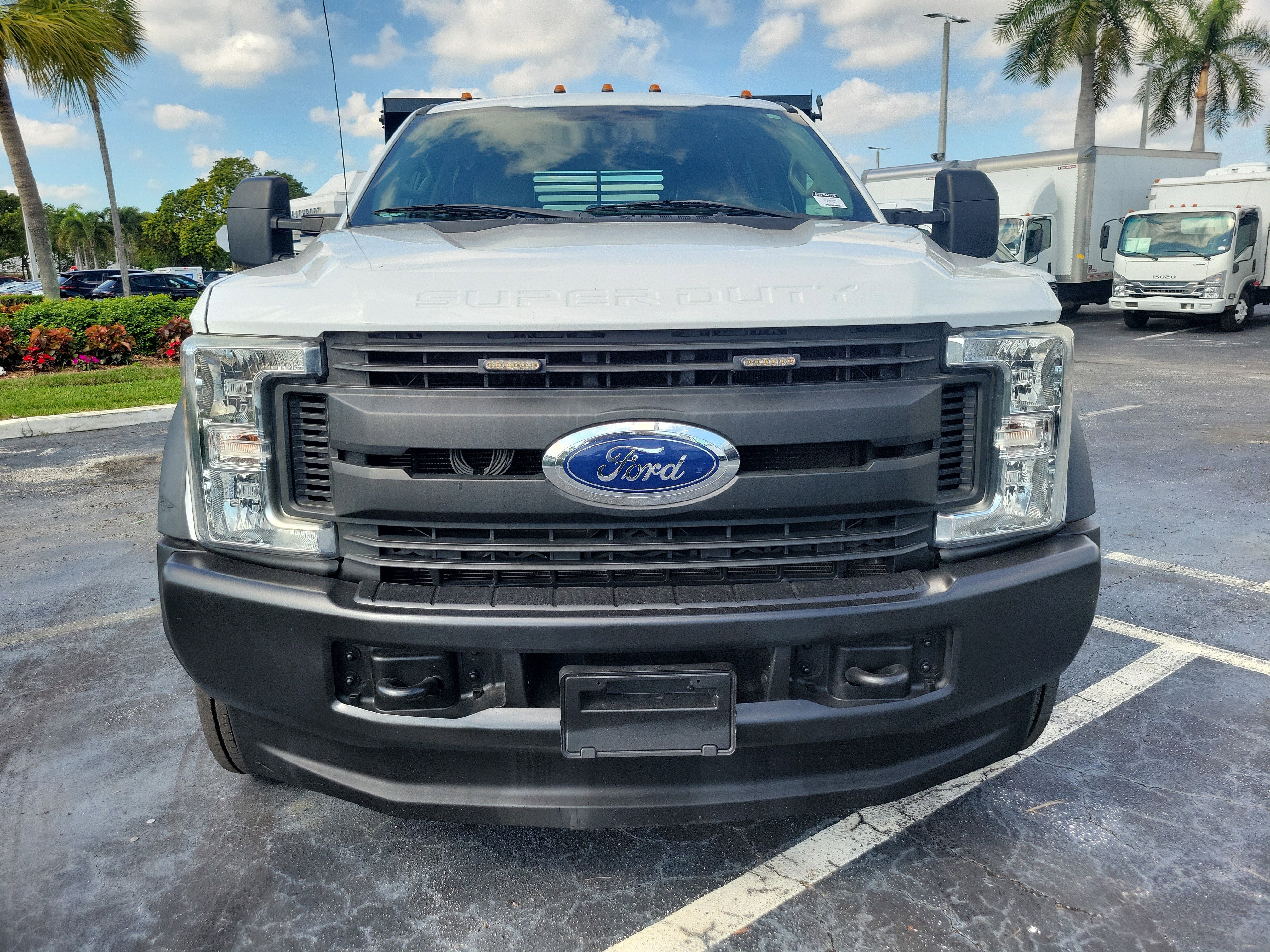 Used 2019 Ford F450 XL image 2