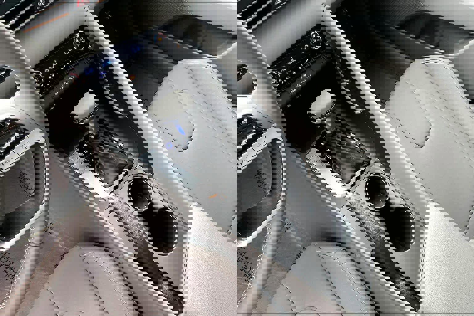 Certified 2025 Hyundai Elantra Sport image 17