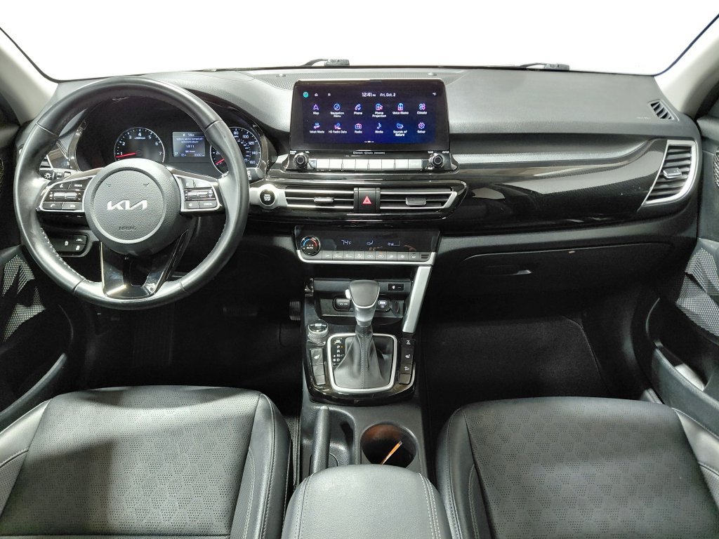 Used 2022 Kia Seltos EX AWD/4WD image 16