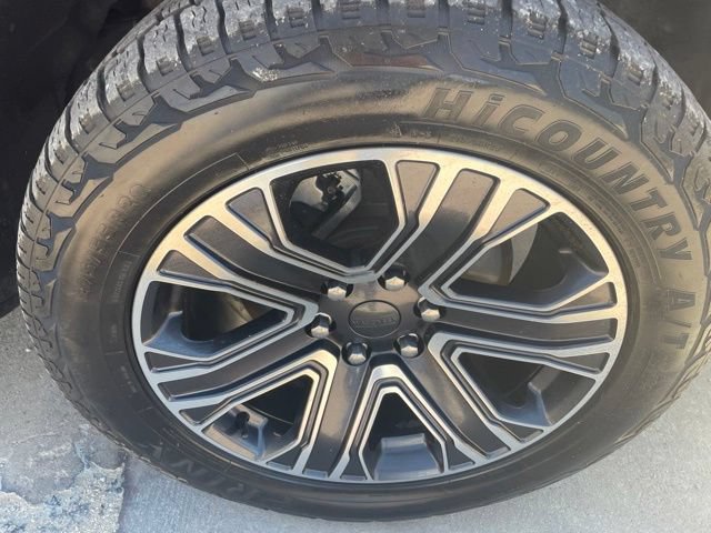 Used 2022 Jeep Wagoneer Series III w/ Flexible Seating Group AWD/4WD image 43