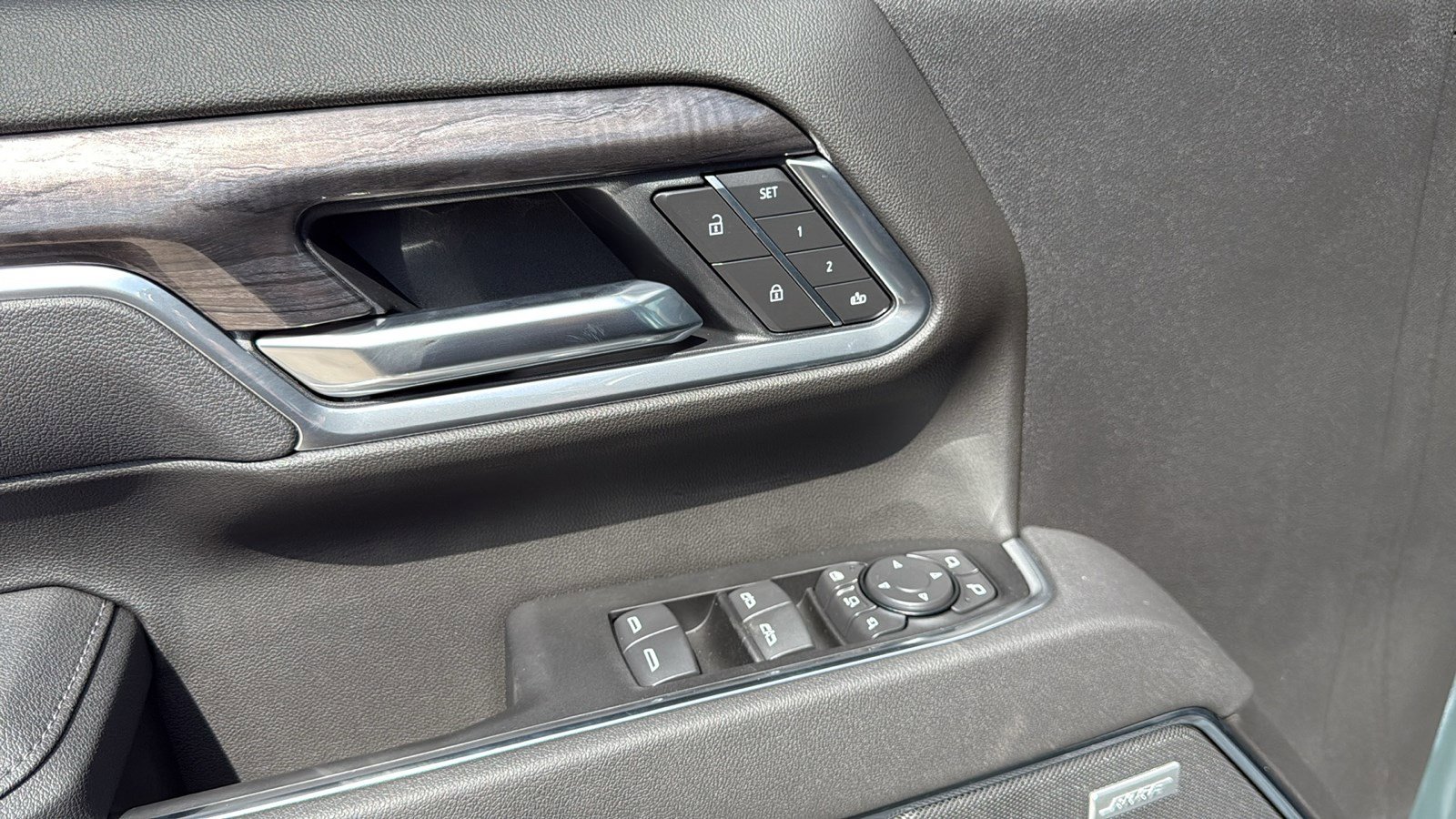 New 2026 Chevrolet Silverado 2500 LTZ w/ LTZ Convenience Package image 9