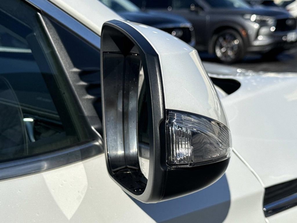 Certified 2023 INFINITI QX50 Luxe image 27