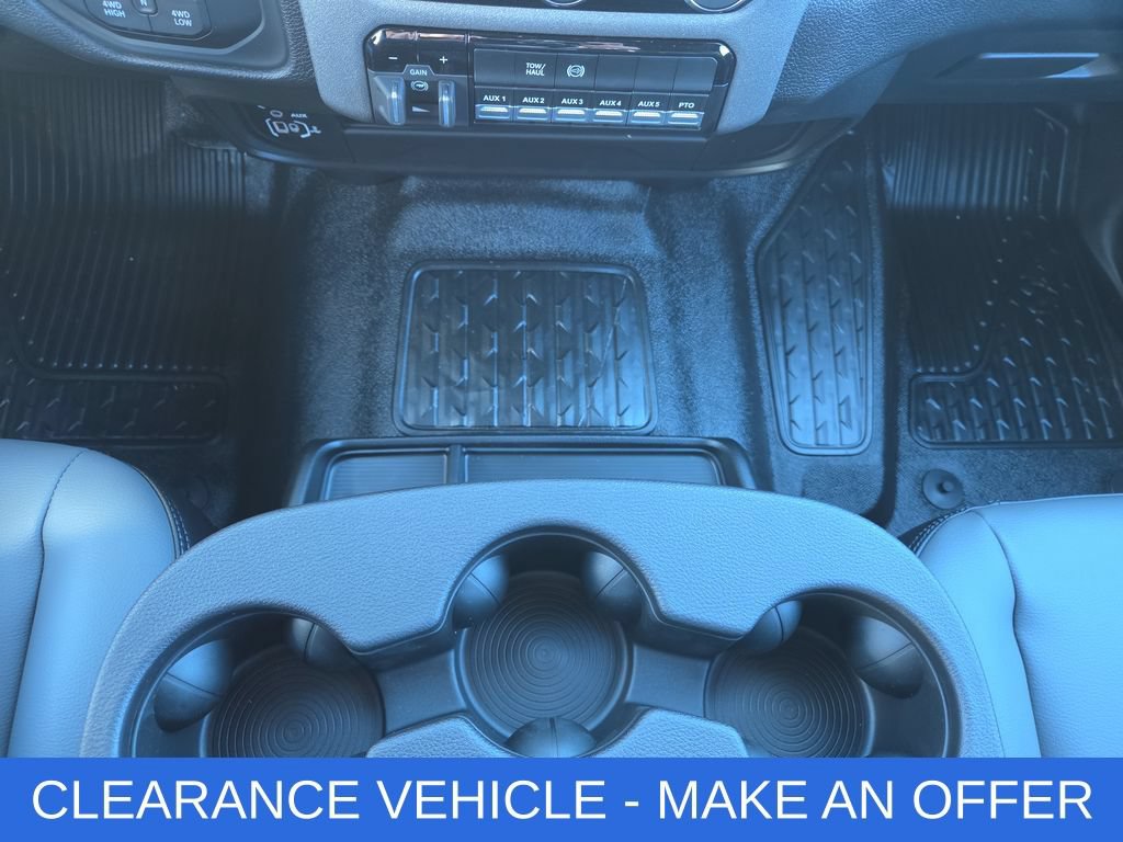 New 2026 RAM 4500 Tradesman AWD/4WD image 39