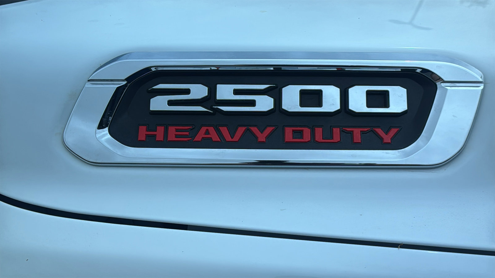 Used 2024 RAM 2500 Laramie w/ Safety Group image 9