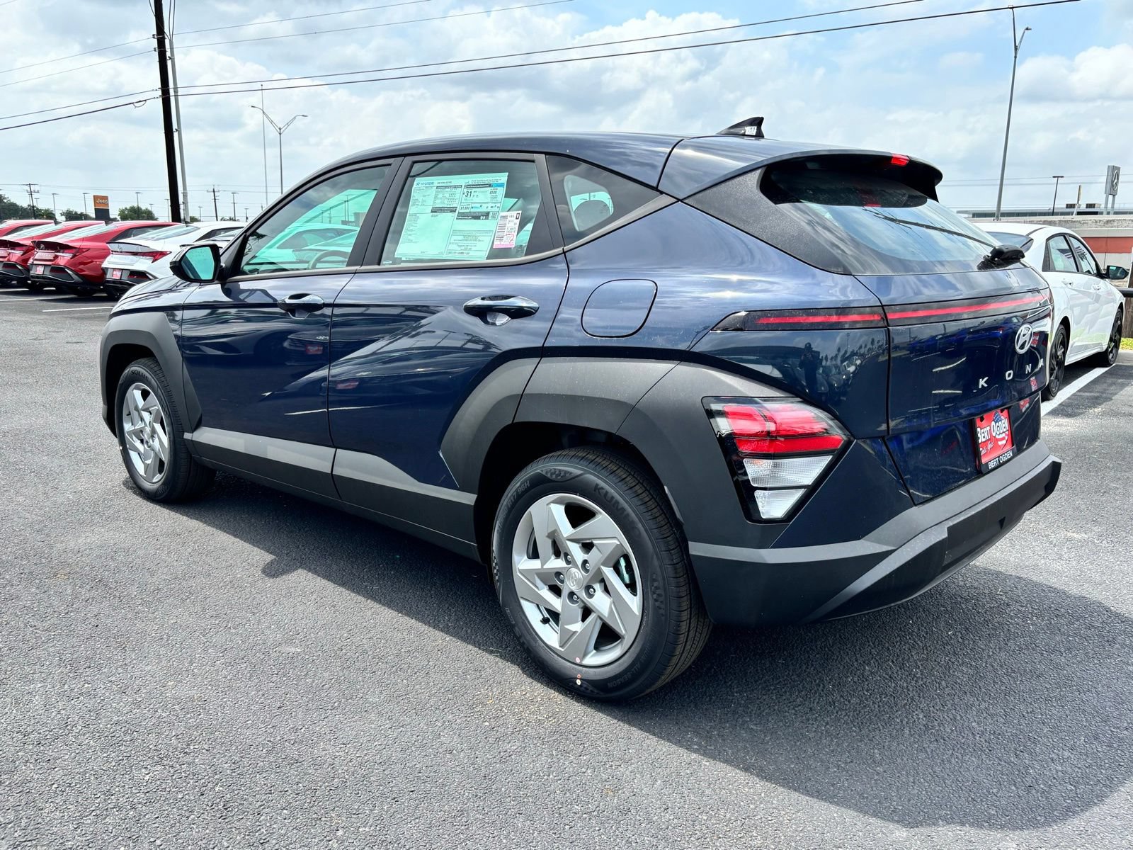 New 2026 Hyundai Kona SE FWD image 4