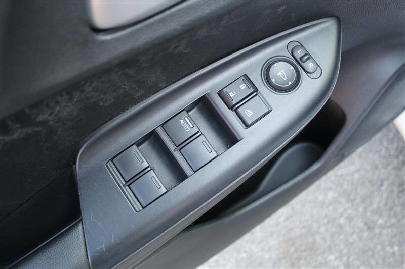 Used 2020 Honda Fit LX image 12