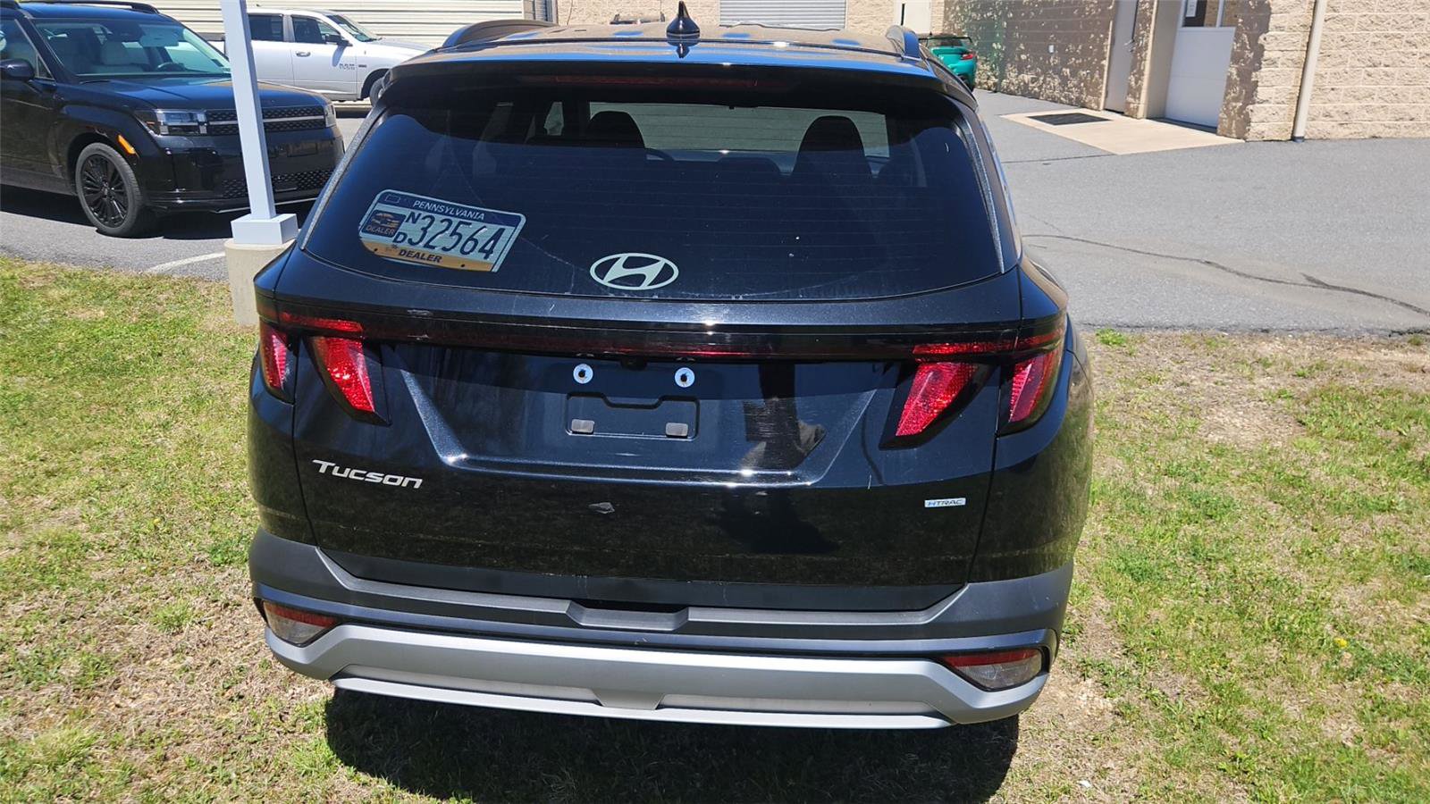Certified 2025 Hyundai Tucson SEL AWD/4WD image 6