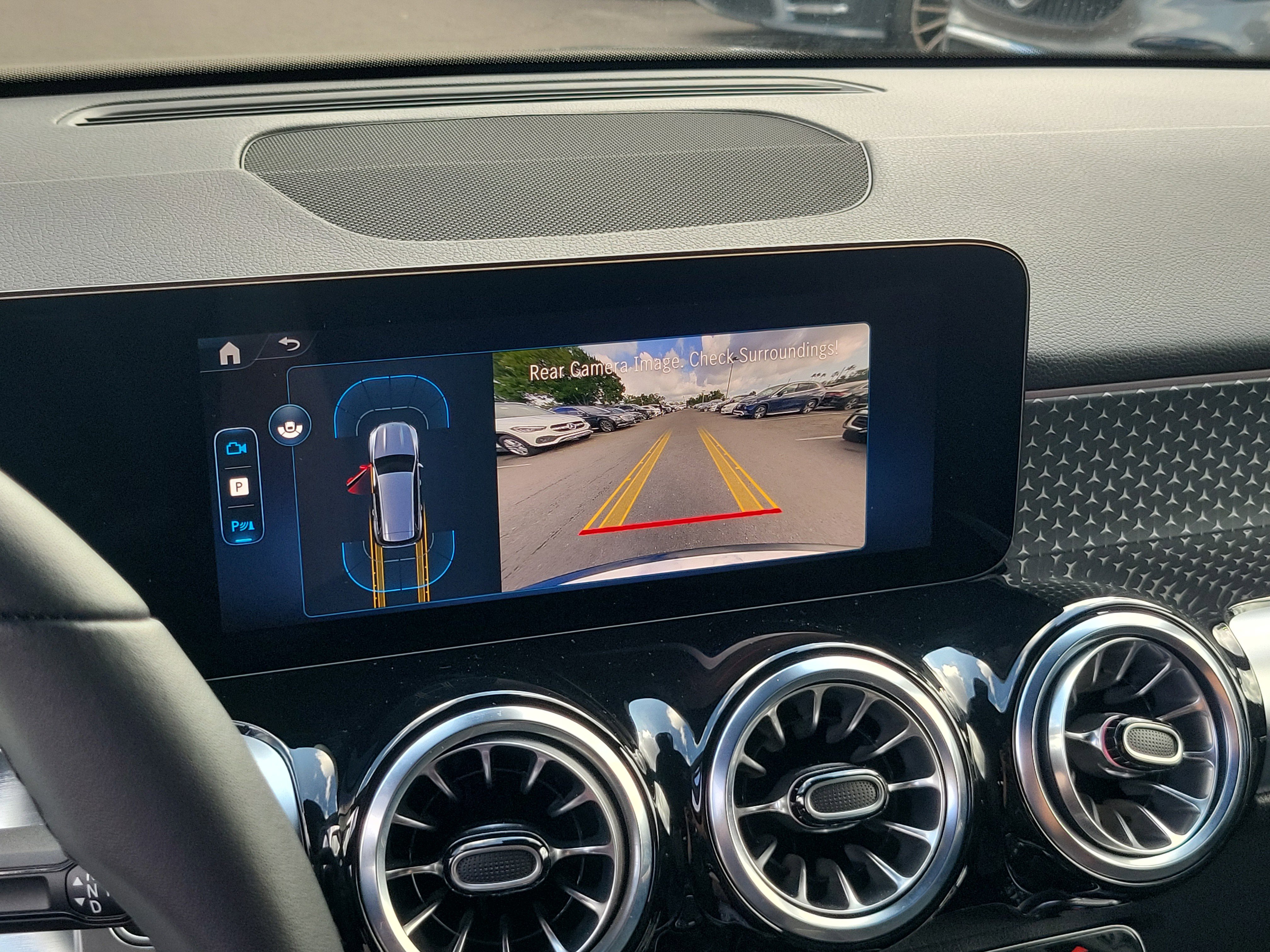 Certified 2025 Mercedes-Benz GLB 250 image 21