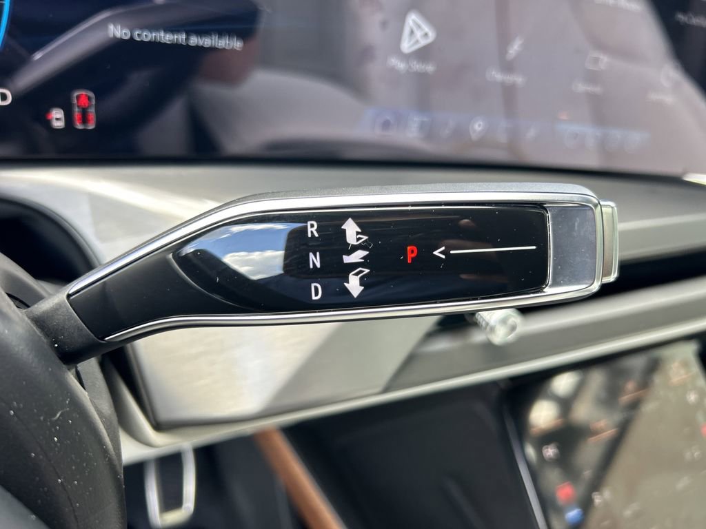 New 2026 Cadillac Vistiq Sport image 28