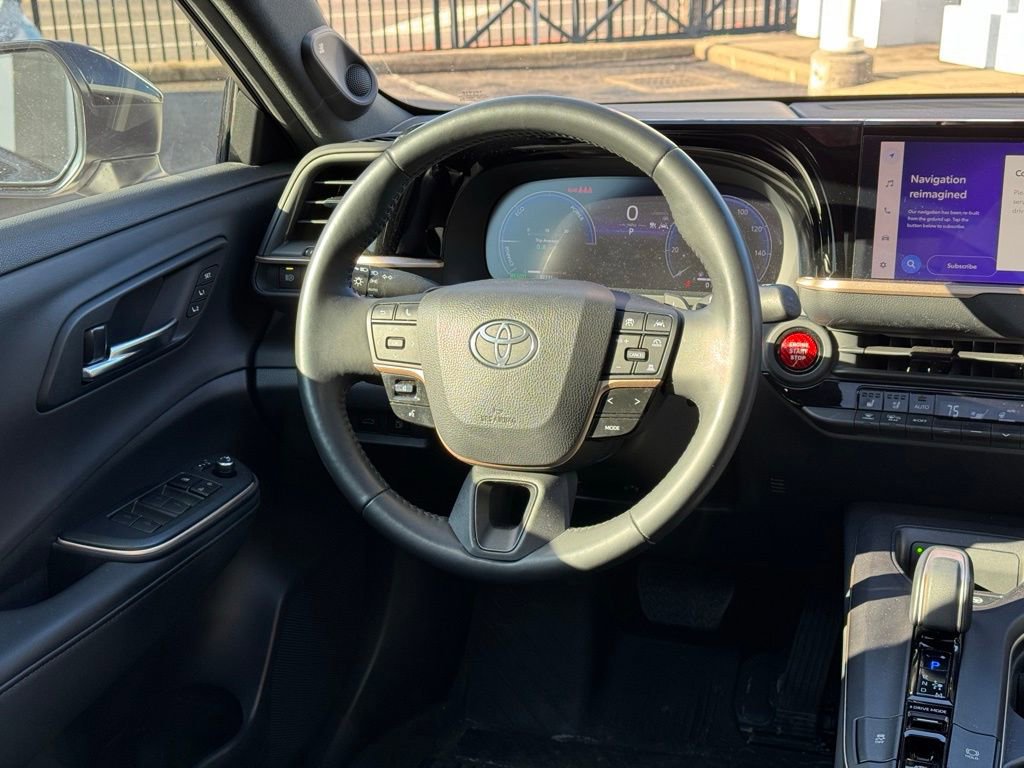 Used 2023 Toyota Crown Platinum image 51