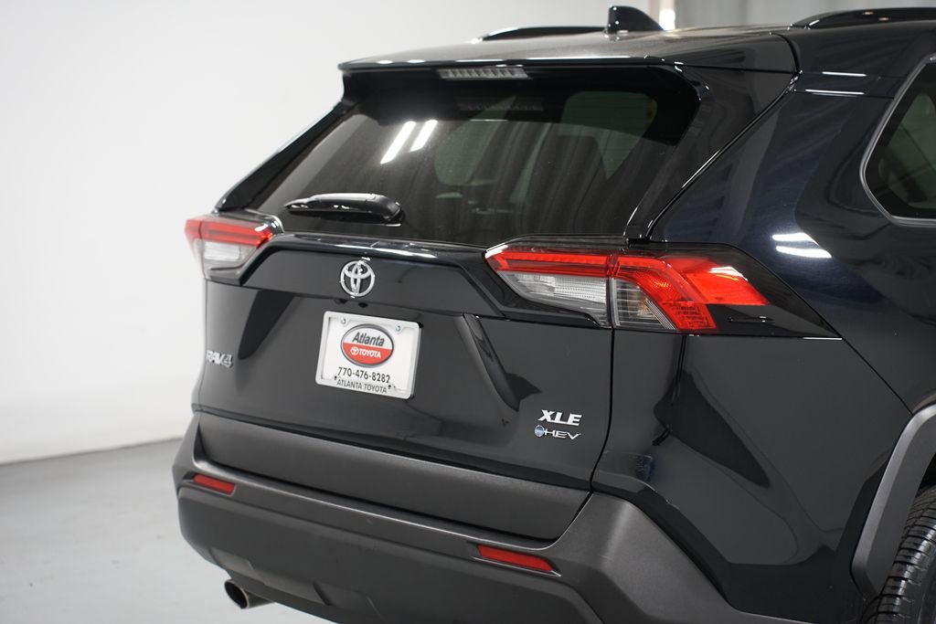 Used 2025 Toyota RAV4 XLE image 9