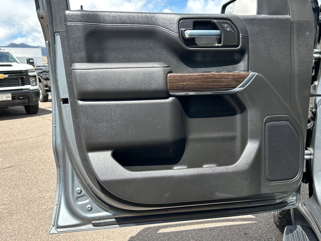 Used 2021 GMC Sierra 1500 SLE w/ X31 Off-Road Package image 31