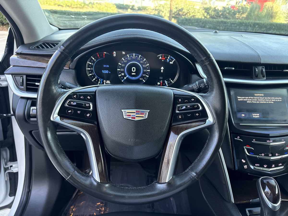 Used 2017 Cadillac XTS Premium Luxury image 28