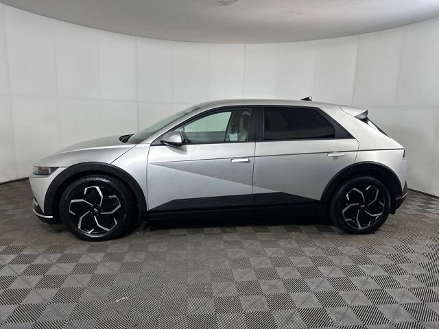 Used 2023 Hyundai Ioniq 5 SEL image 6