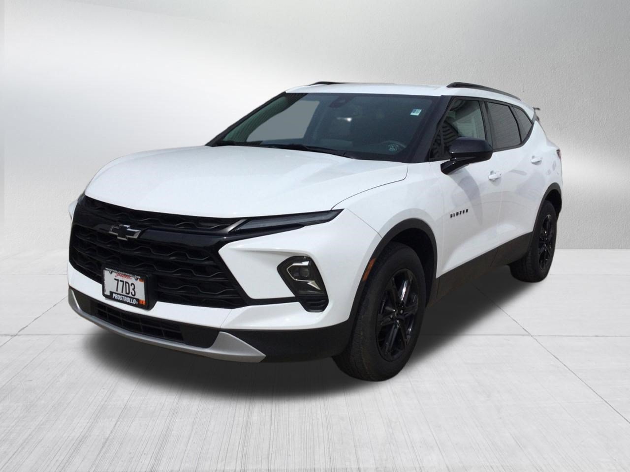Used 2023 Chevrolet Blazer LT w/ Convenience Package AWD/4WD image 2