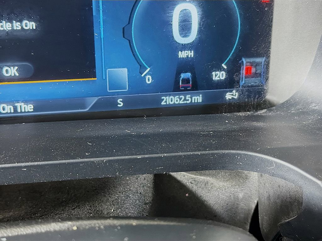 Used 2024 Ford F150 Lightning Lariat image 36