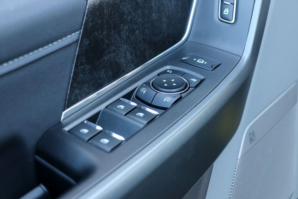 New 2026 Ford F250 XLT w/ XLT Premium Package image 20