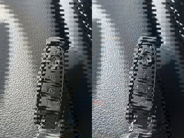 New 2025 Ford F150 Lightning Lariat image 36