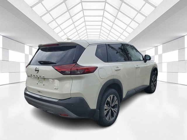 Certified 2021 Nissan Rogue SV image 4