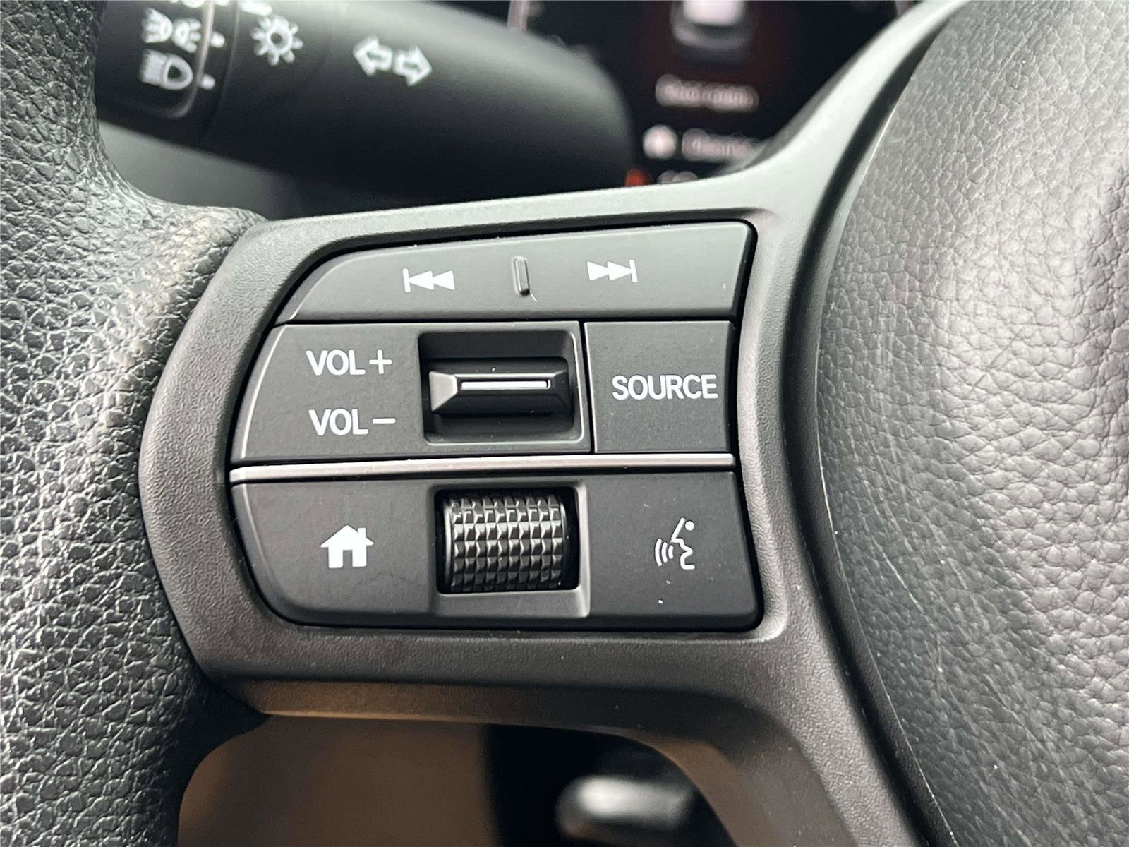 Used 2023 Honda HR-V LX image 23