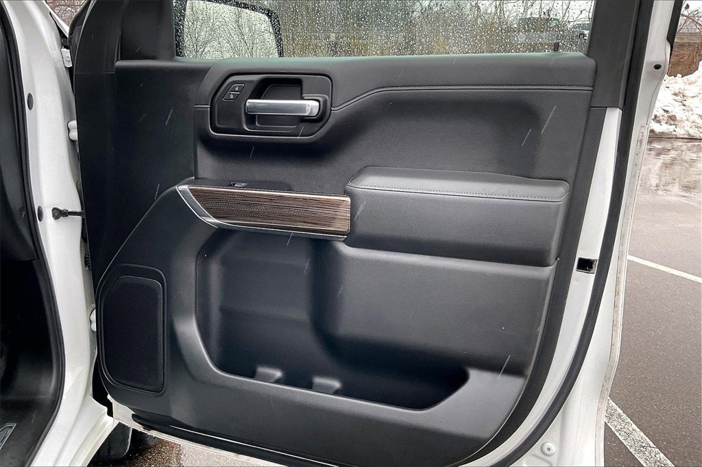 Used 2019 Chevrolet Silverado 1500 LT image 24