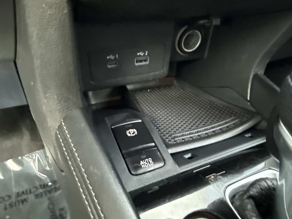 Used 2022 Nissan Kicks SV FWD image 30