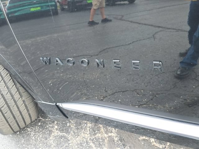 Used 2024 Jeep Wagoneer Launch Edition AWD/4WD image 56