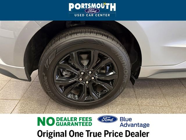 Used 2024 Ford Edge SE w/ Black Appearance Package image 25