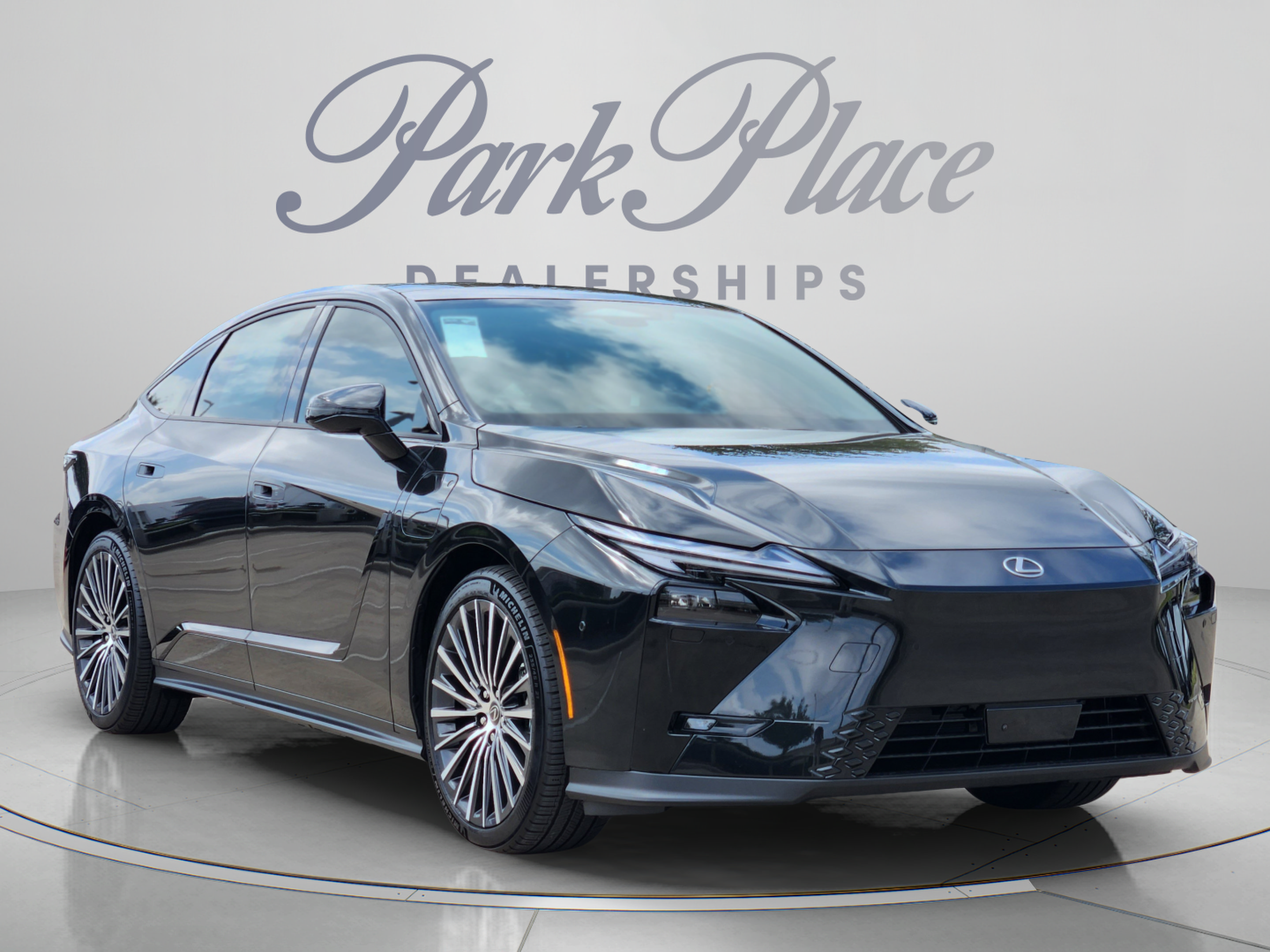 New 2026 Lexus ES 350e FWD image 4