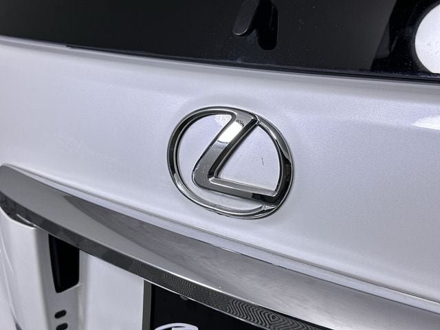 Used 2018 Lexus GX 460 Premium w/ Premium Package AWD/4WD image 32
