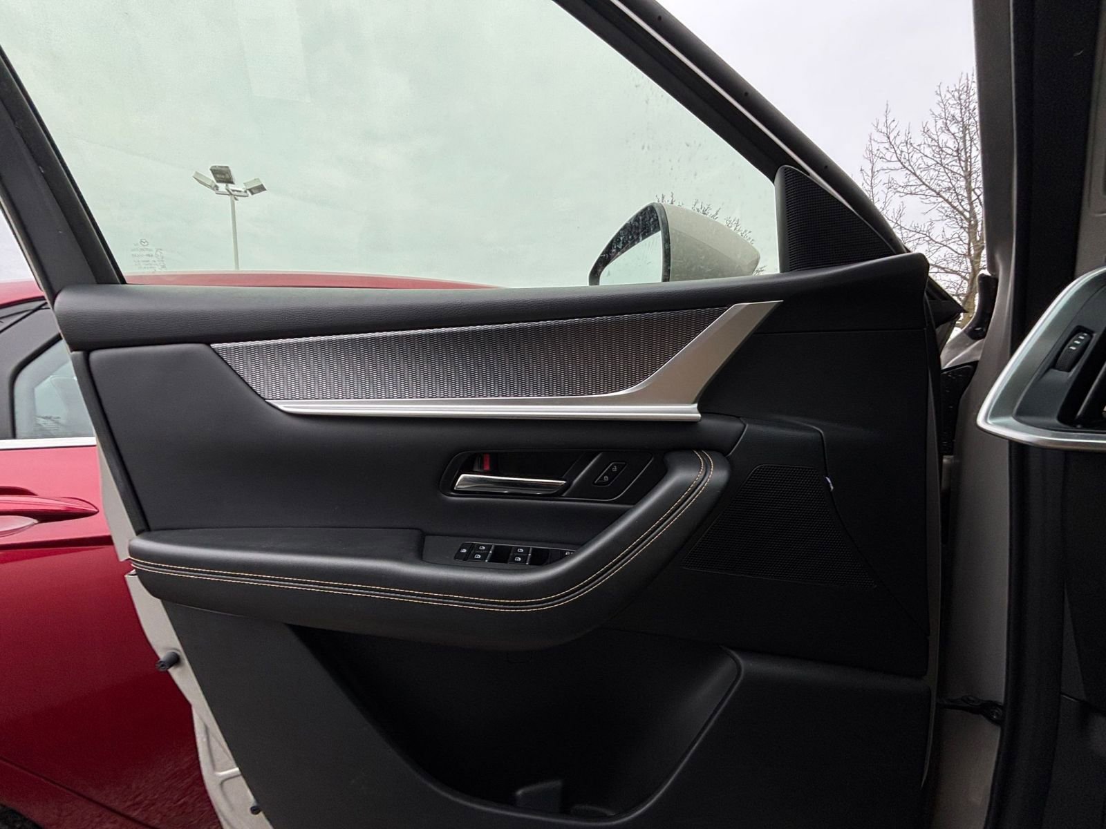 Used 2025 MAZDA CX-90 3.3 Turbo w/ Preferred Package image 18