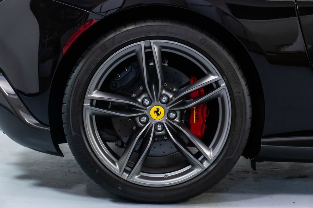 Certified 2024 Ferrari Roma Spider RWD image 61