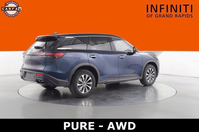Used 2023 INFINITI QX60 Pure image 3