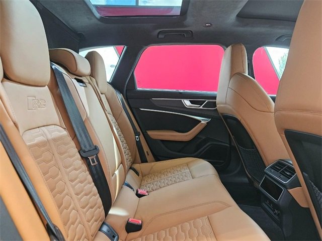 New 2025 Audi RS 6 performance image 5
