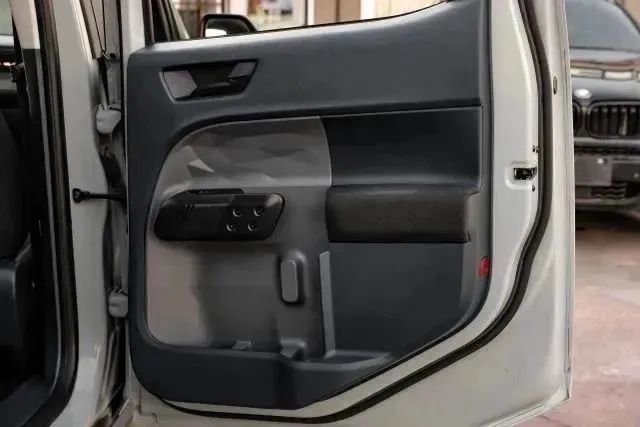 Used 2024 Ford Maverick XL image 50