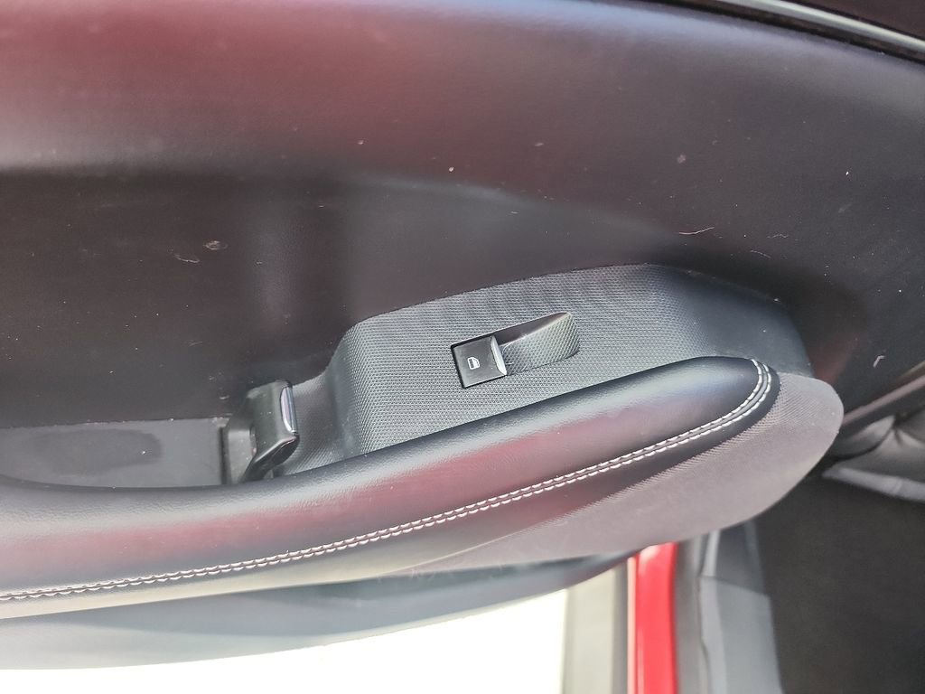 Used 2022 Ford Mustang Mach-E Select image 34