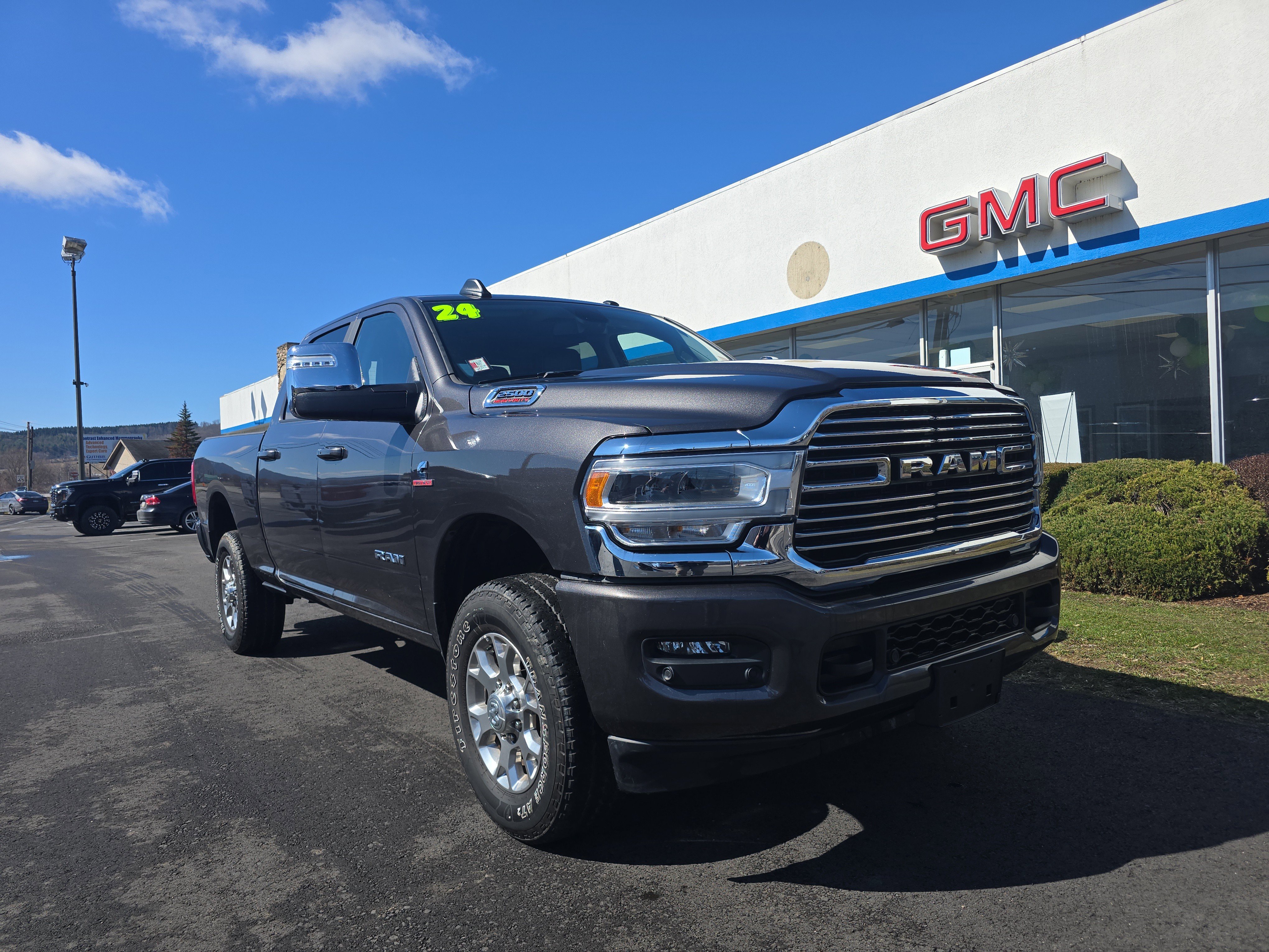 Used 2024 RAM 2500 Laramie image 1