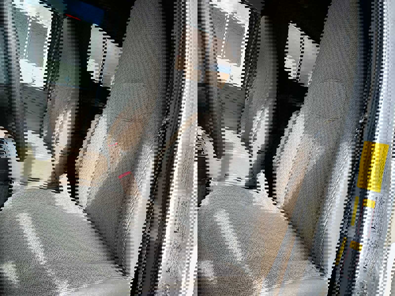 Used 2014 Chevrolet Express 4500 w/ RV Package image 32