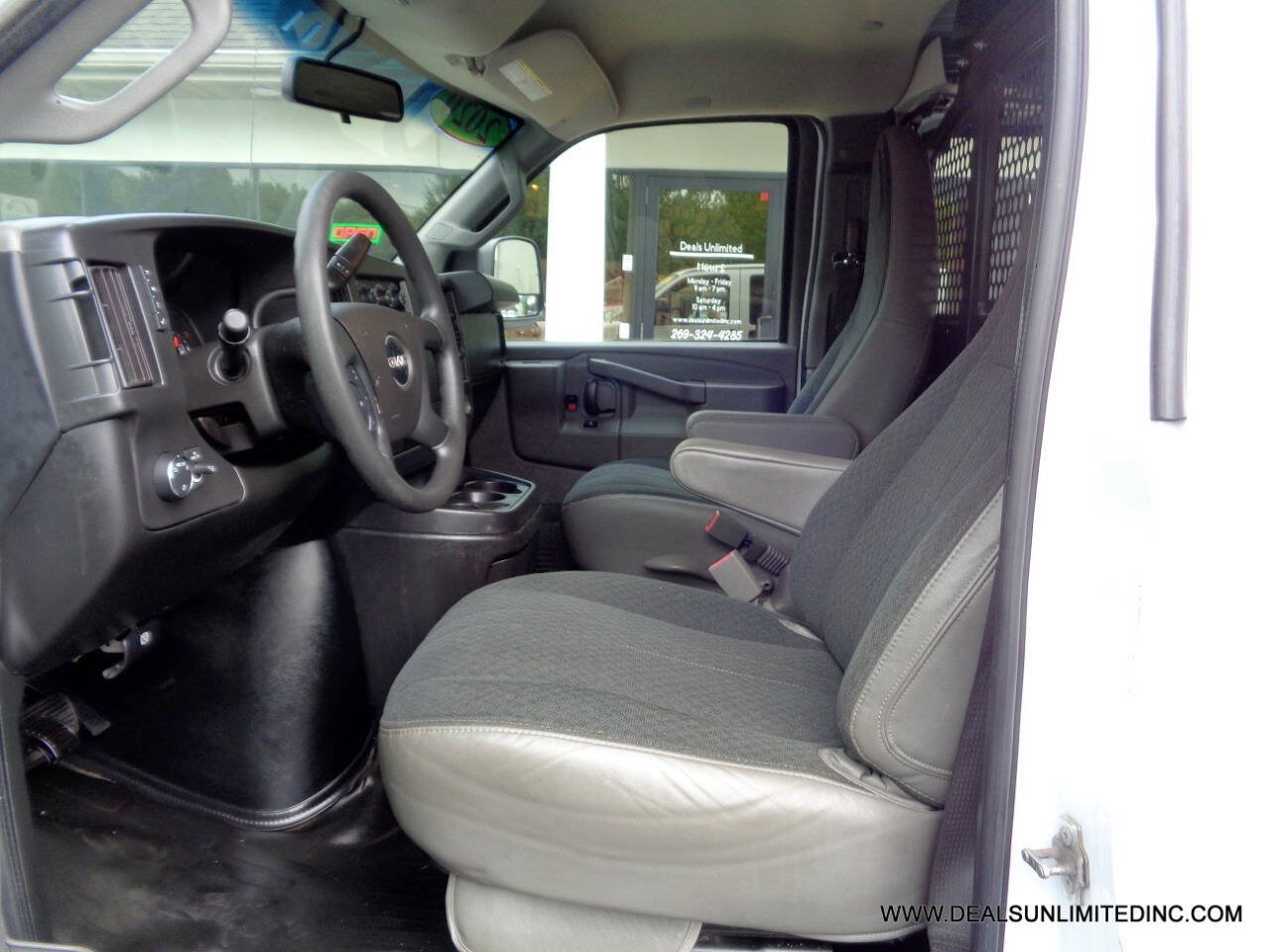Used 2020 GMC Savana 2500 w/ Driver Convenience Package RWD image 7