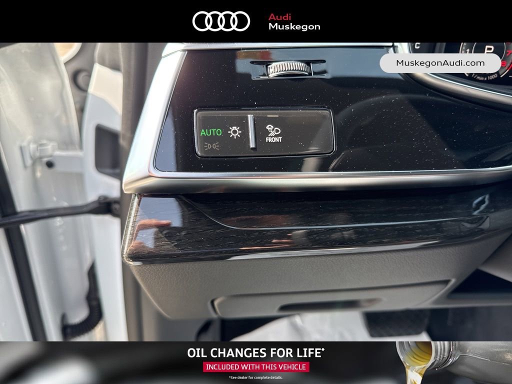 New 2025 Audi Q8 Premium Plus image 14