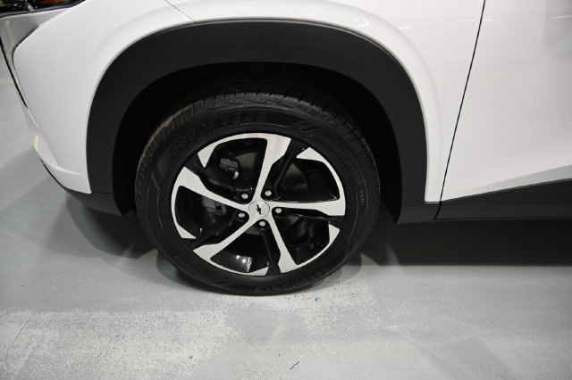 New 2026 Chevrolet Trax RS w/ Sunroof Package FWD image 30