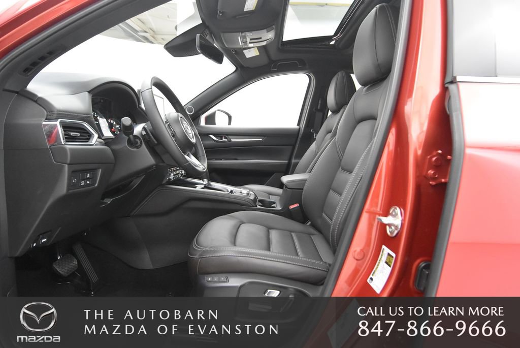 Used 2025 MAZDA CX-5 Signature image 30